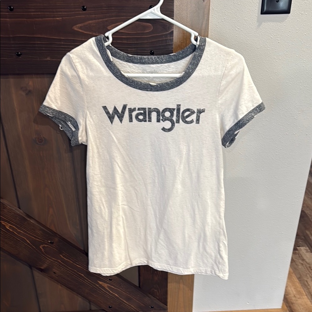 Wrangler Cream and Gray Ringer Tee size L